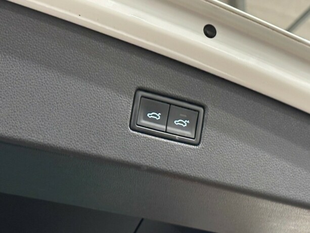 volkswagen-tiguan-bensin-2018-big-16