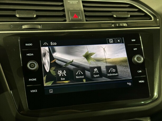 volkswagen-tiguan-bensin-2018-big-23