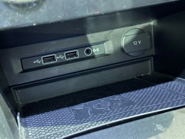 volkswagen-tiguan-bensin-2018-big-28