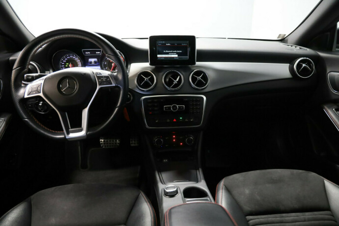 mercedes-benz-cla-bensin-2014-big-8