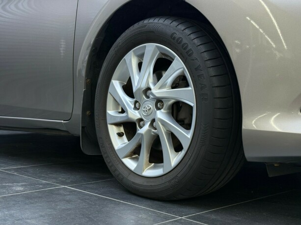 toyota-auris-elektrisitetbensin-2016-big-8