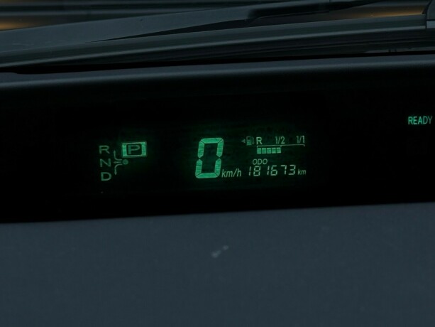 toyota-prius-elektrisitetbensin-2008-big-15