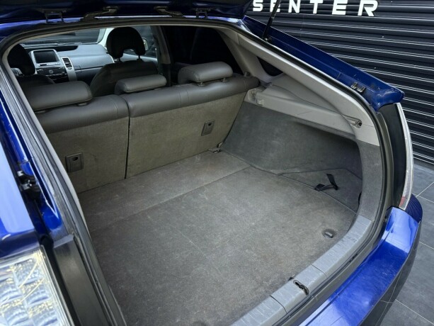 toyota-prius-elektrisitetbensin-2008-big-31