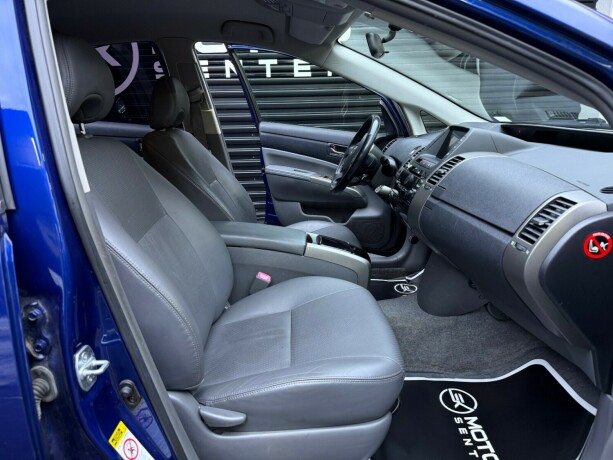 toyota-prius-elektrisitetbensin-2008-big-28