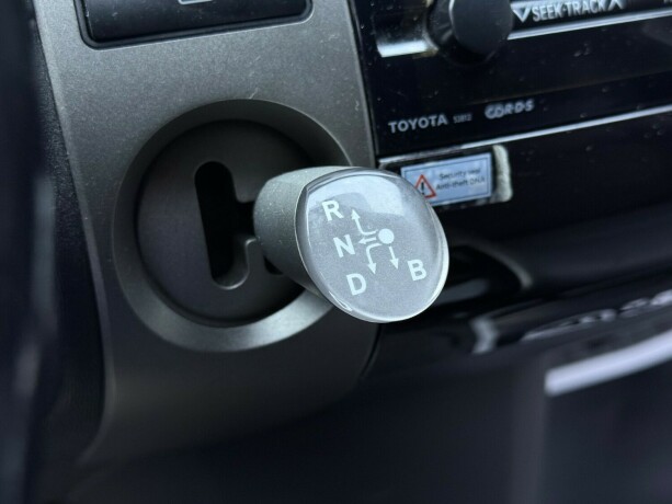 toyota-prius-elektrisitetbensin-2008-big-25