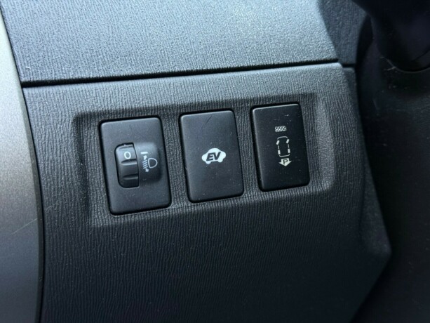 toyota-prius-elektrisitetbensin-2008-big-26