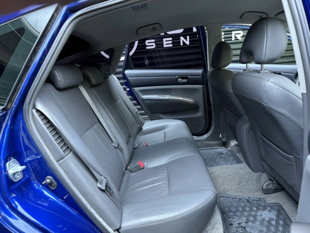 toyota-prius-elektrisitetbensin-2008-big-30