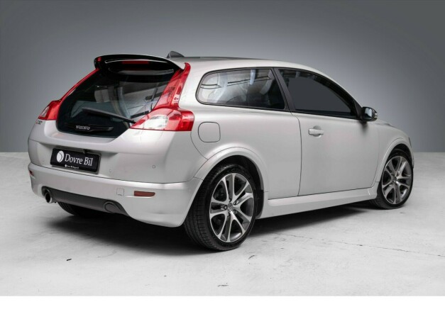 volvo-c30-bensin-2008-big-9