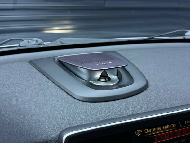 bmw-x5-elektrisitetbensin-2016-big-30