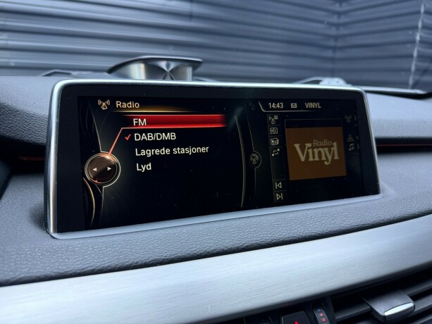 bmw-x5-elektrisitetbensin-2016-big-20