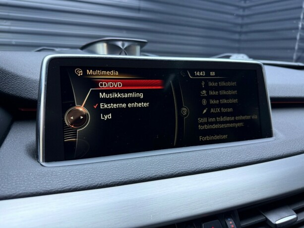 bmw-x5-elektrisitetbensin-2016-big-22