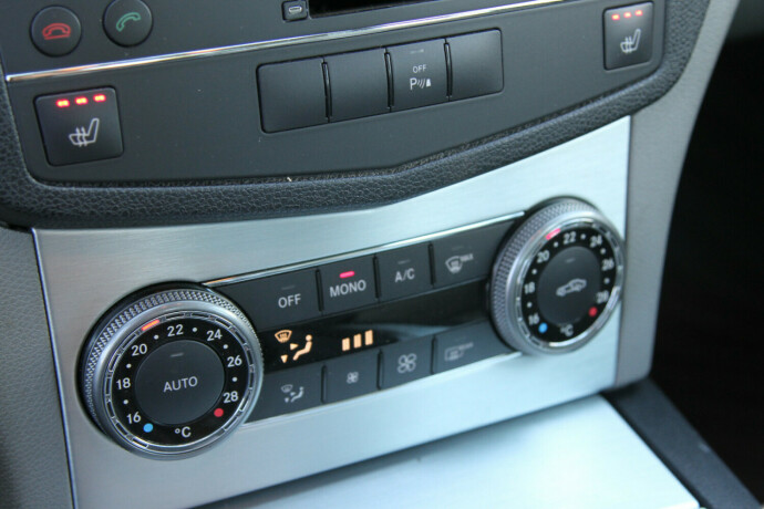 mercedes-benz-c-klasse-diesel-2007-big-9