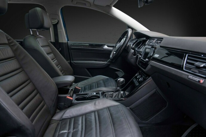 volkswagen-touran-bensin-2016-big-28