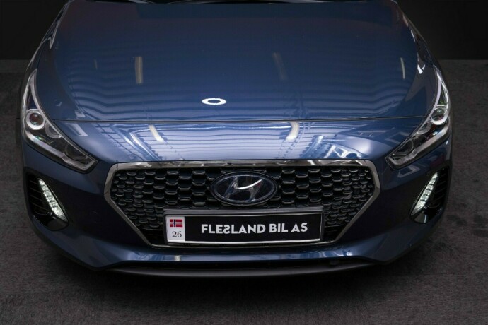 hyundai-i30-bensin-2018-big-5
