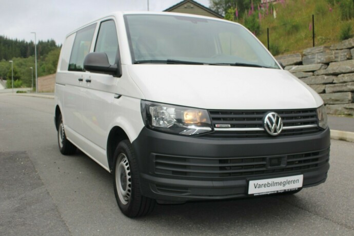 volkswagen-transporter-diesel-2016-big-0