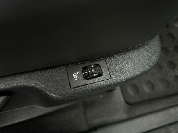 peugeot-5008-diesel-2011-big-19
