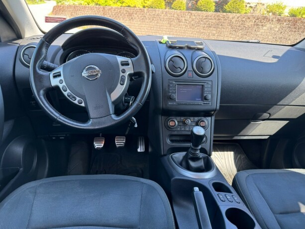 nissan-qashqai-diesel-2010-big-7