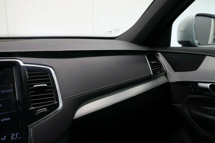 volvo-xc-90-diesel-2019-big-32