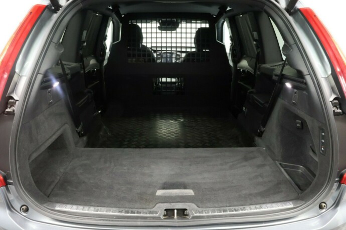 volvo-xc-90-diesel-2019-big-15