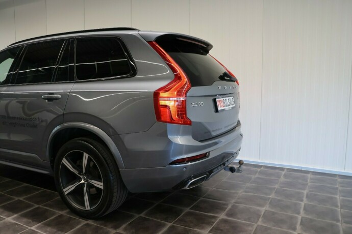 volvo-xc-90-diesel-2019-big-10