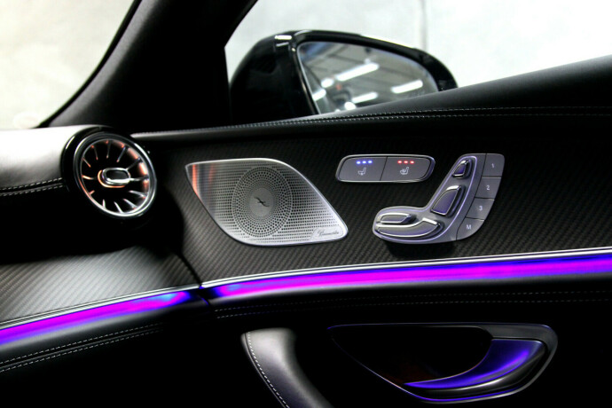 mercedes-benz-amg-gt-bensin-2019-big-33