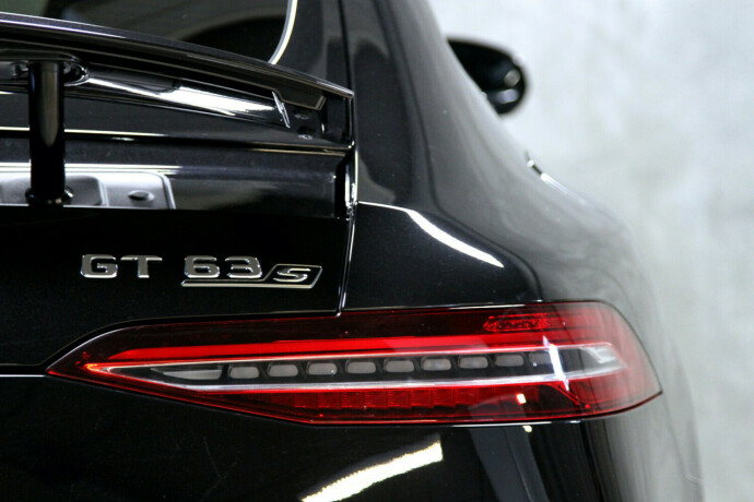 mercedes-benz-amg-gt-bensin-2019-big-39
