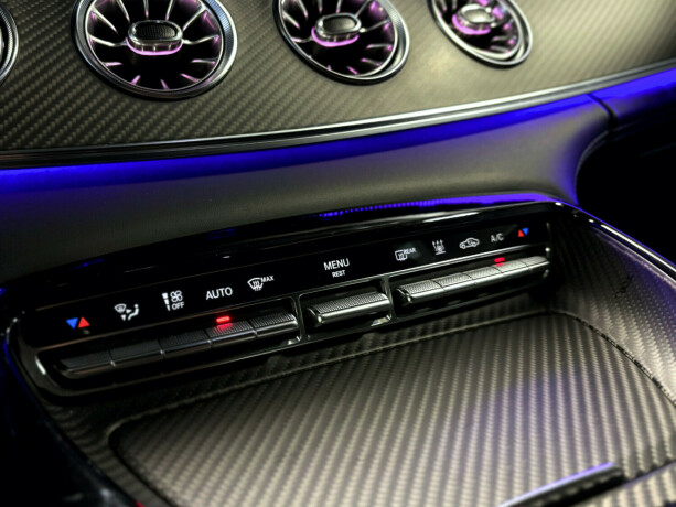 mercedes-benz-amg-gt-bensin-2019-big-24