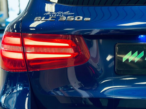 mercedes-benz-glc-elektrisitetbensin-2017-big-31