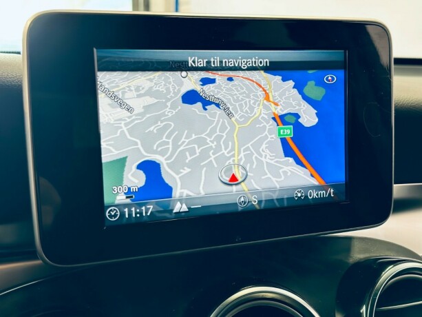 mercedes-benz-glc-elektrisitetbensin-2017-big-29