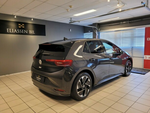 volkswagen-id3-elektrisitet-2022-big-4