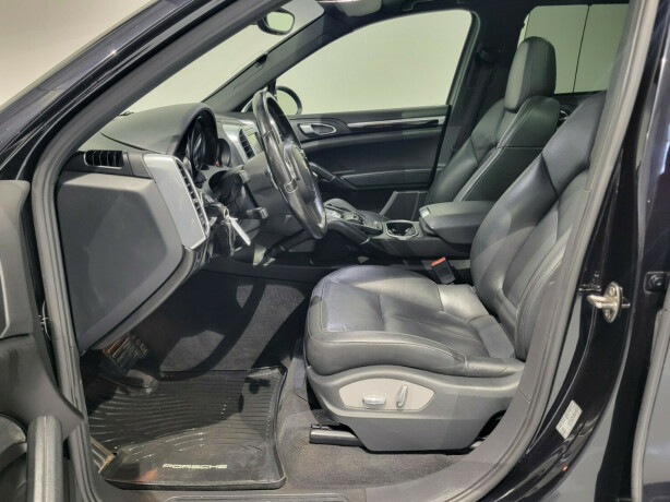 porsche-cayenne-diesel-2011-big-12