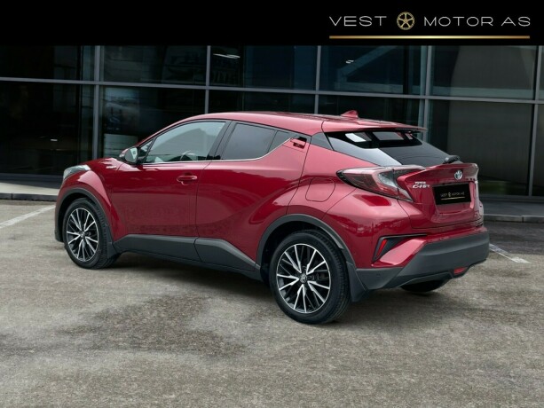 toyota-c-hr-elektrisitetbensin-2018-big-4