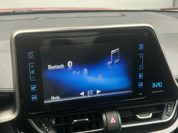 toyota-c-hr-elektrisitetbensin-2018-big-22