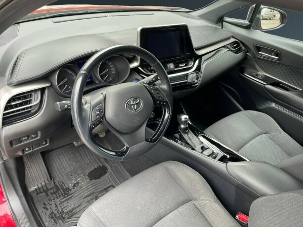 toyota-c-hr-elektrisitetbensin-2018-big-9