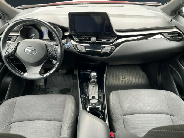 toyota-c-hr-elektrisitetbensin-2018-big-10