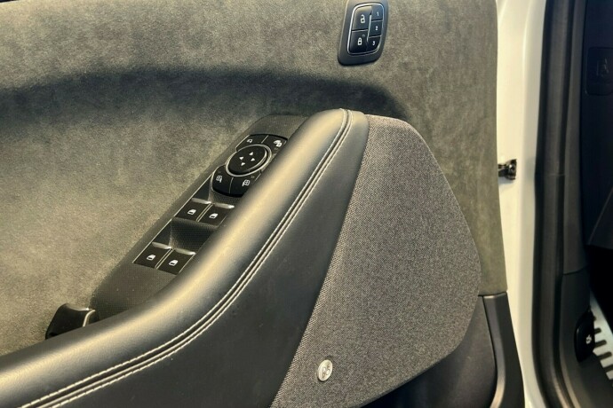 ford-mustang-mach-e-elektrisitet-2022-big-18
