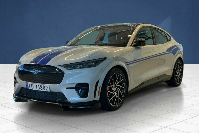 ford-mustang-mach-e-elektrisitet-2022-big-4