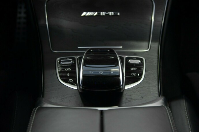 mercedes-benz-c-klasse-bensin-2015-big-12