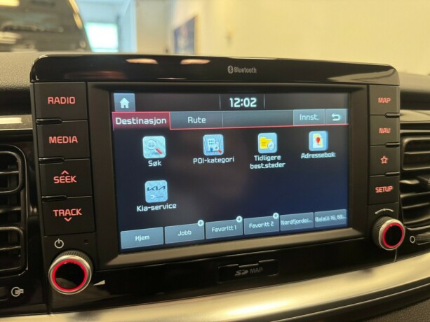 kia-stonic-bensin-2019-big-12