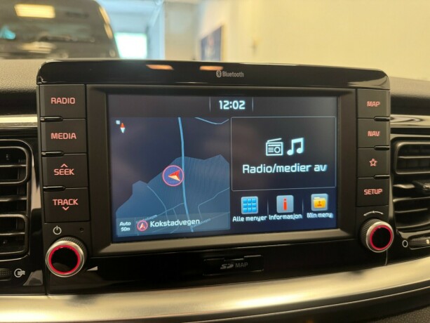 kia-stonic-bensin-2019-big-10