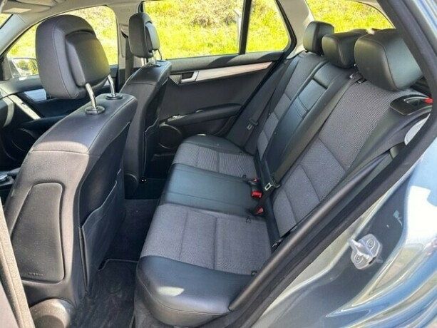 mercedes-benz-c-klasse-bensin-2012-big-14