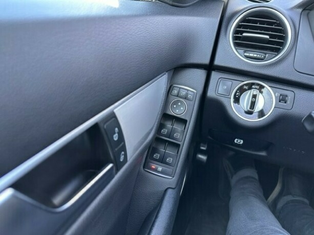 mercedes-benz-c-klasse-bensin-2012-big-20