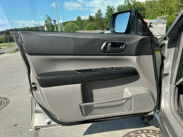 subaru-forester-bensin-2006-big-8