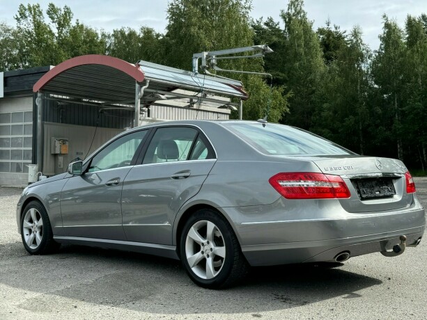 mercedes-benz-e-klasse-diesel-2009-big-4