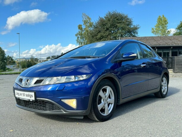 honda-civic-bensin-2010-big-2