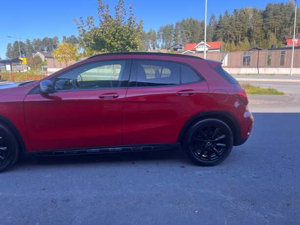 mercedes-benz-gla-diesel-2015-big-3