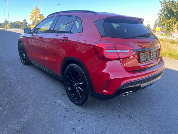 mercedes-benz-gla-diesel-2015-big-4