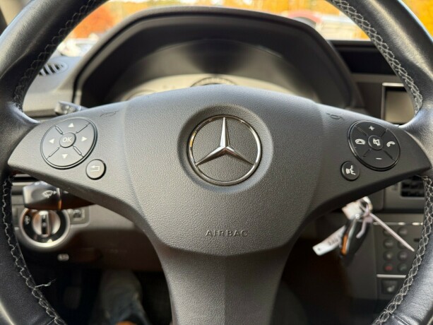 mercedes-benz-glk-diesel-2010-big-9