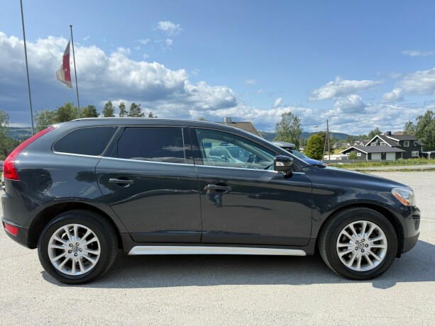 volvo-xc-60-diesel-2010-big-6