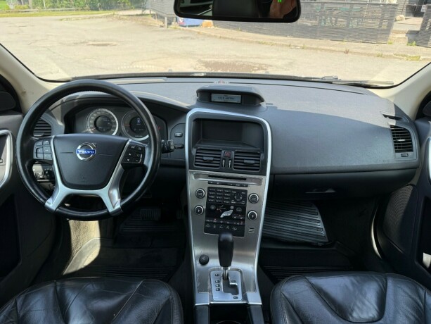 volvo-xc-60-diesel-2010-big-8